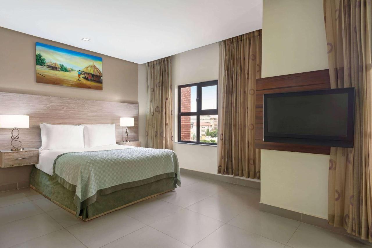 Hawthorn Suites By Wyndham Abuja Esterno foto
