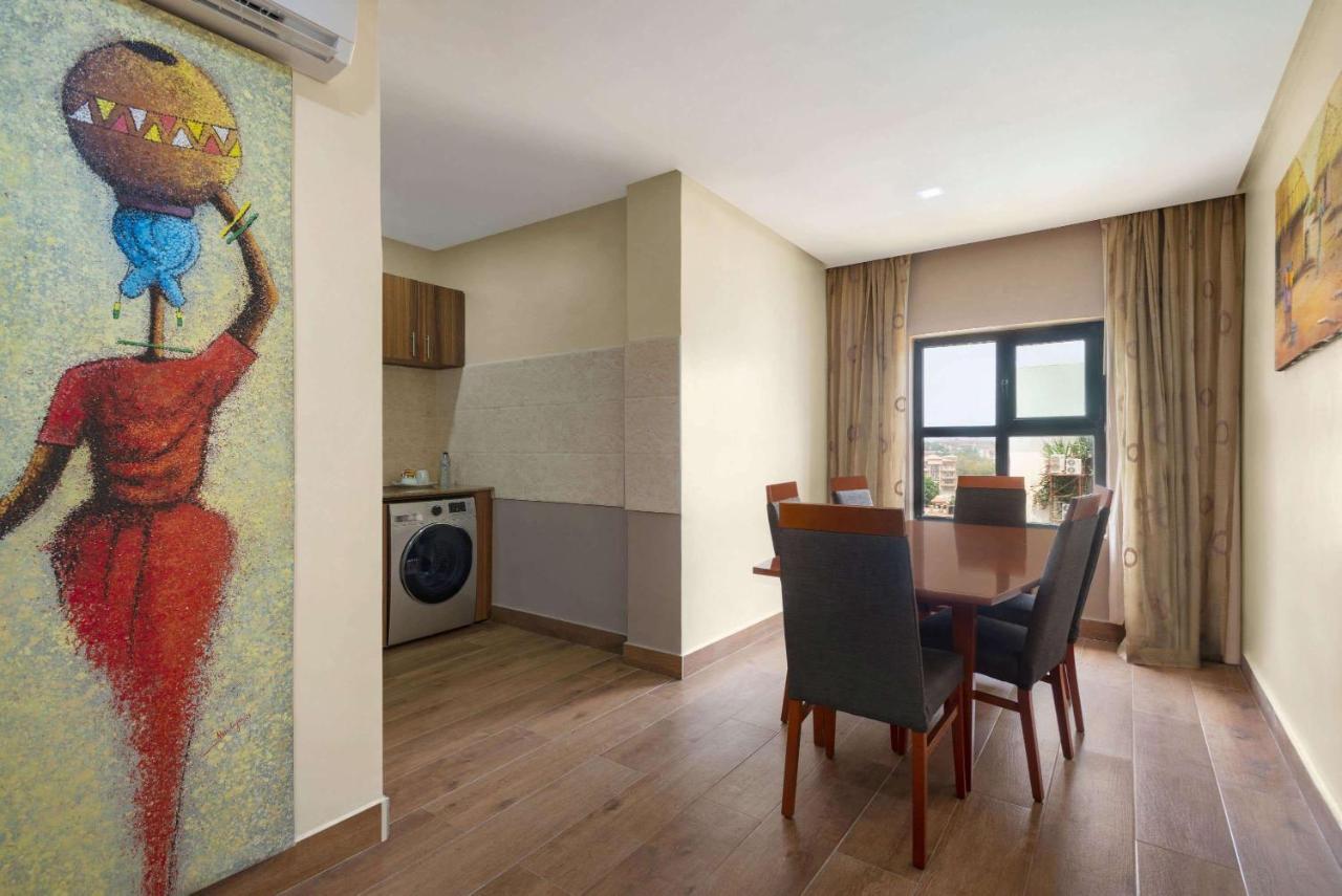 Hawthorn Suites By Wyndham Abuja Esterno foto