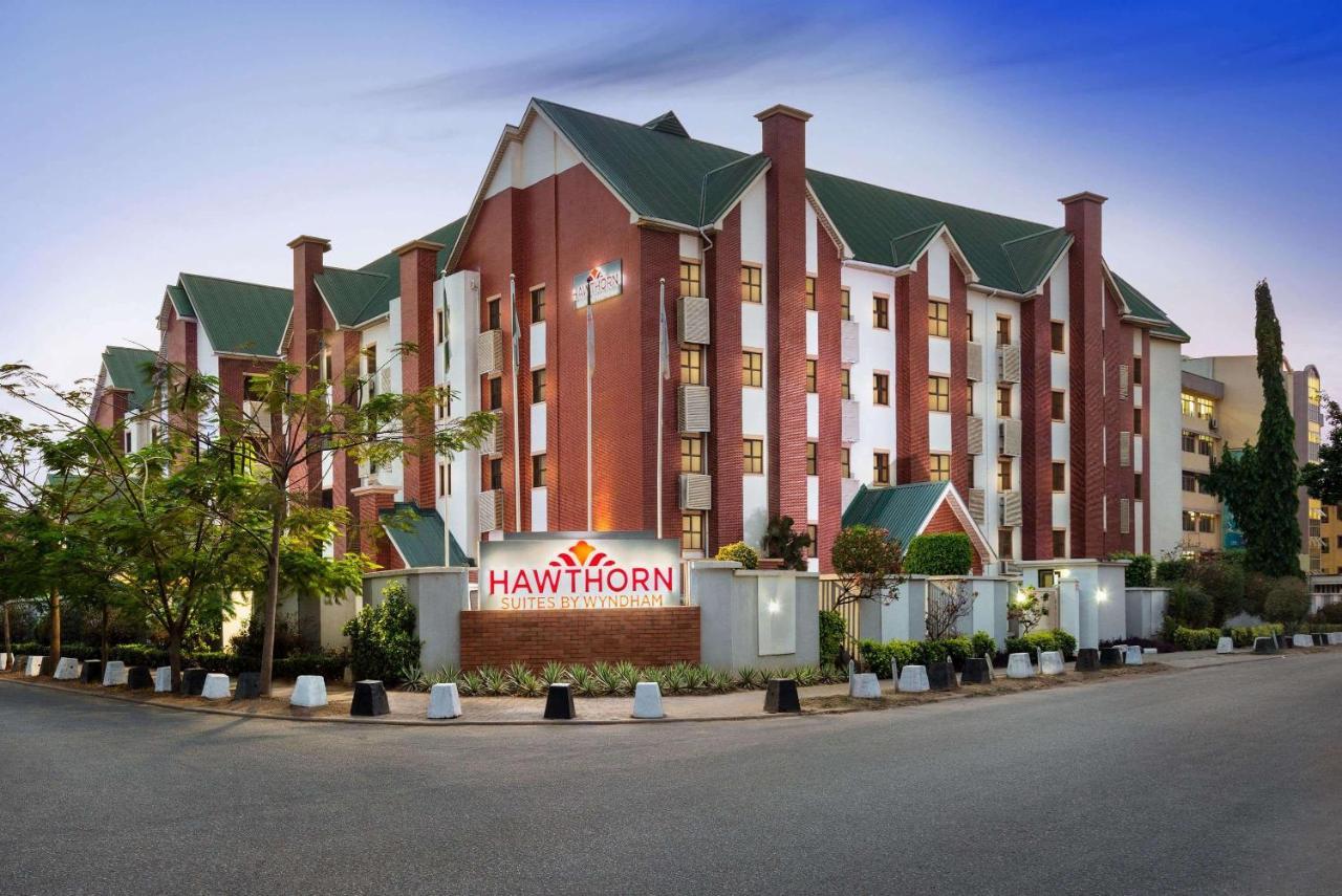 Hawthorn Suites By Wyndham Abuja Esterno foto