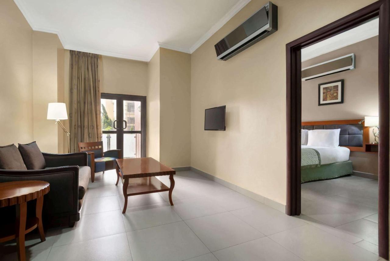 Hawthorn Suites By Wyndham Abuja Esterno foto
