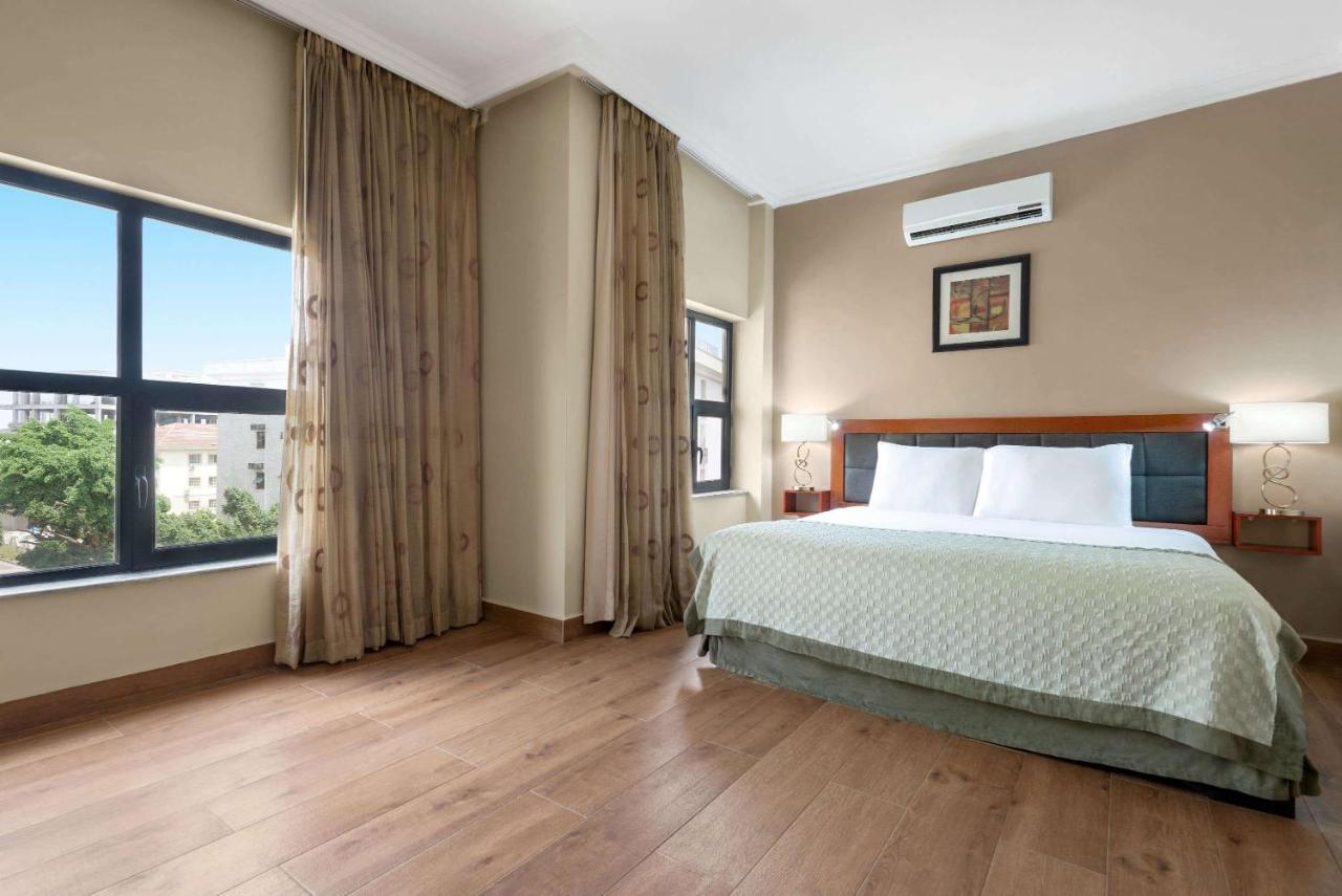 Hawthorn Suites By Wyndham Abuja Esterno foto