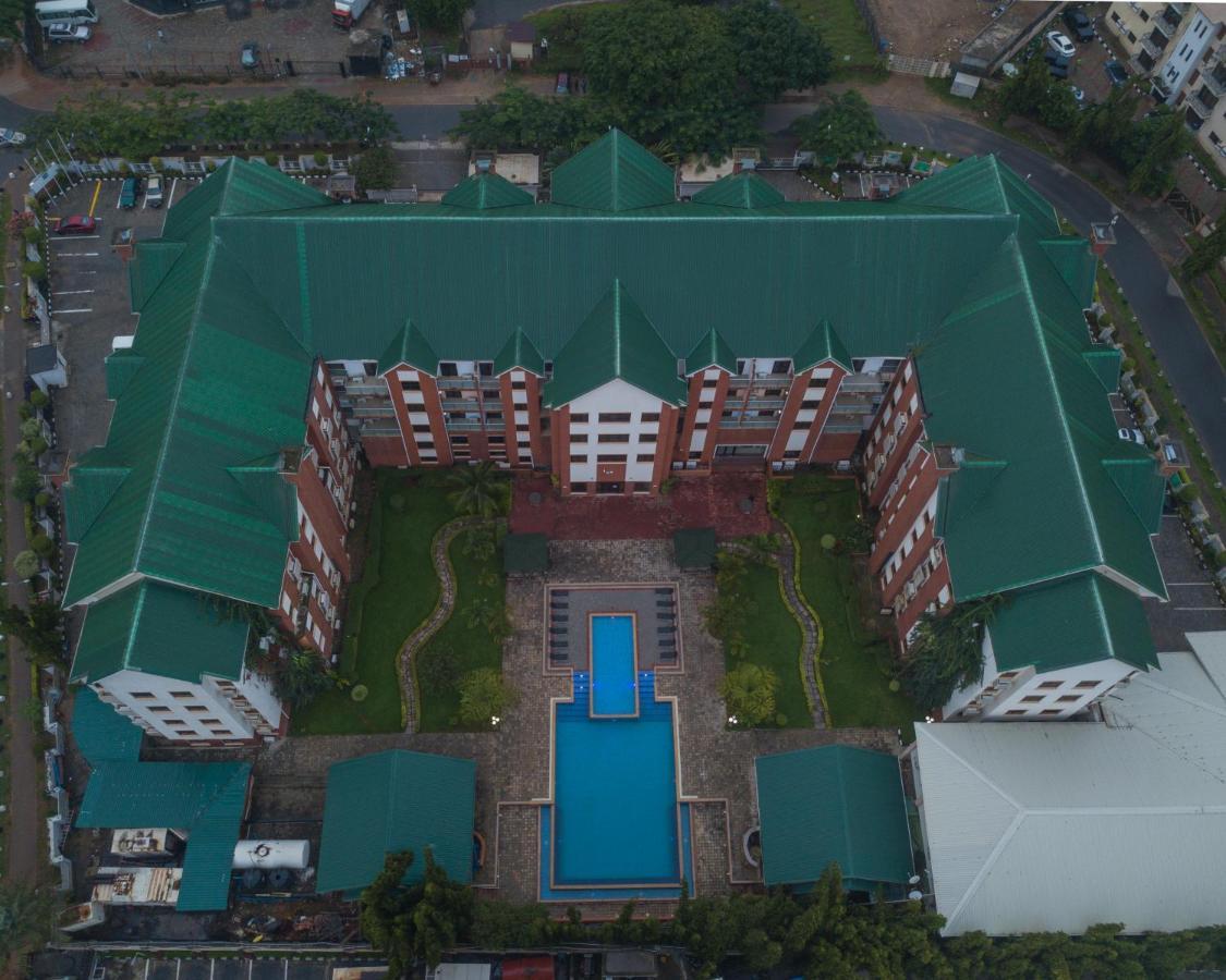 Hawthorn Suites By Wyndham Abuja Esterno foto