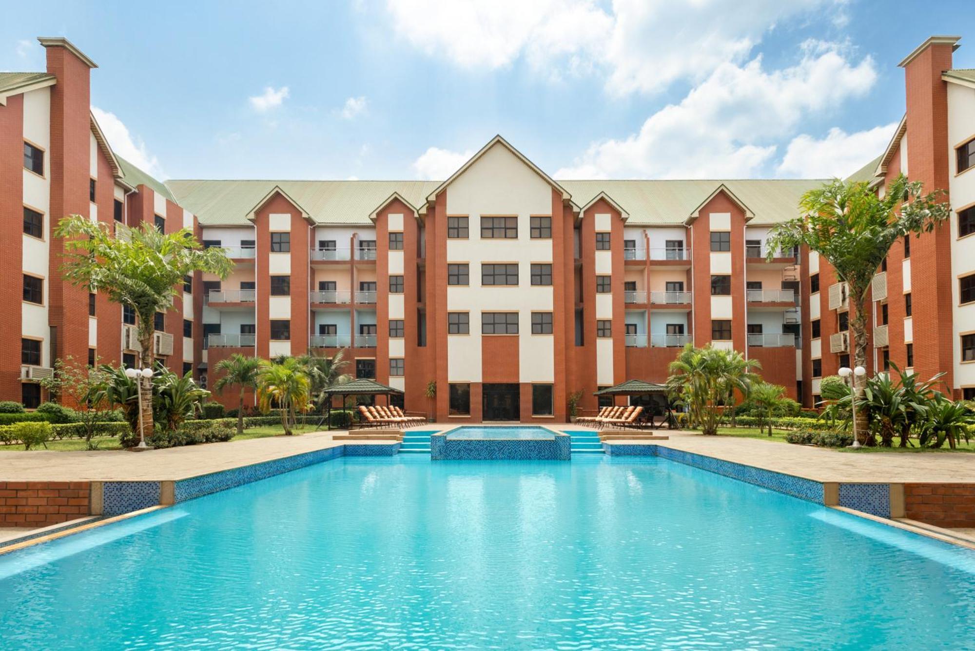Hawthorn Suites By Wyndham Abuja Esterno foto