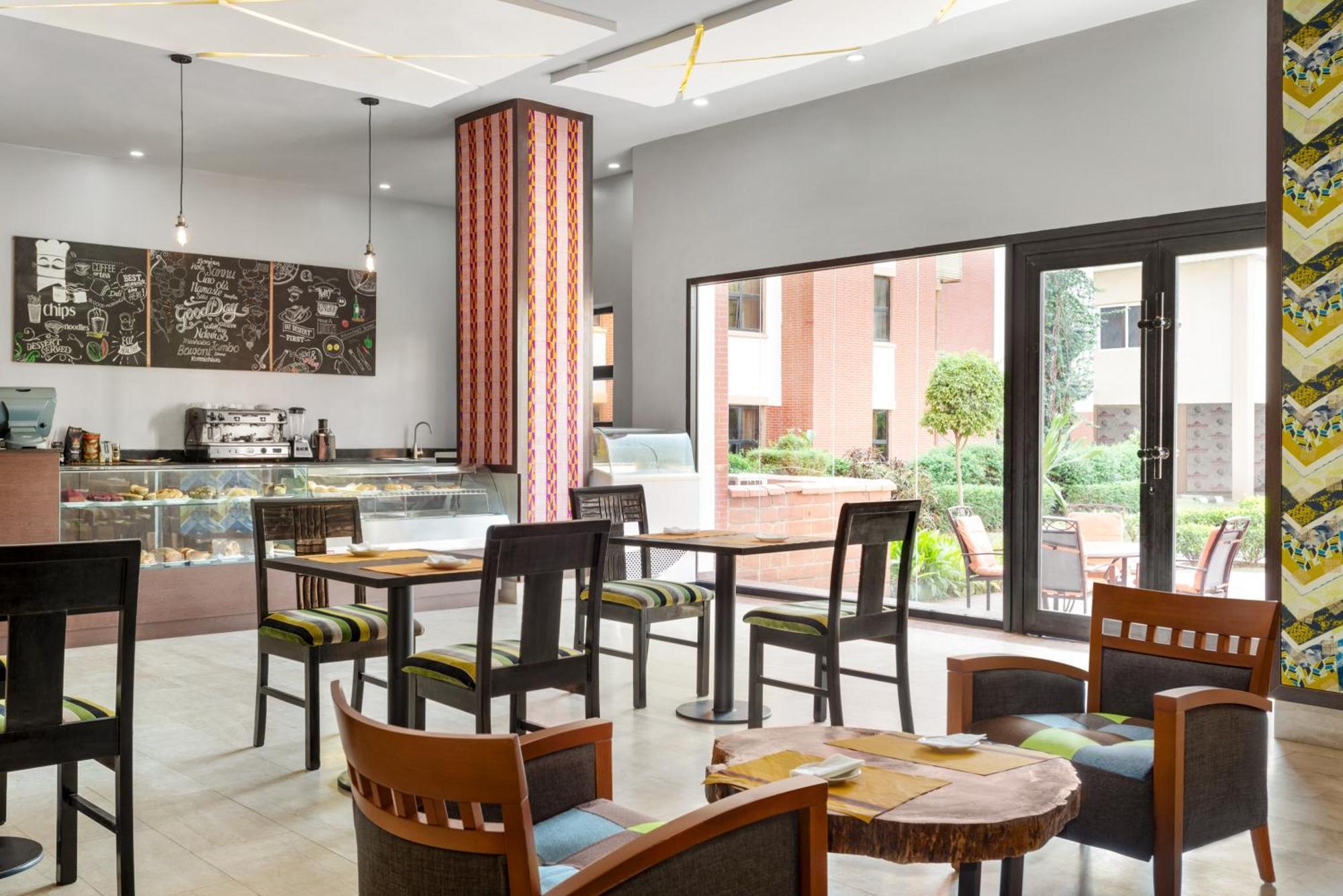 Hawthorn Suites By Wyndham Abuja Esterno foto