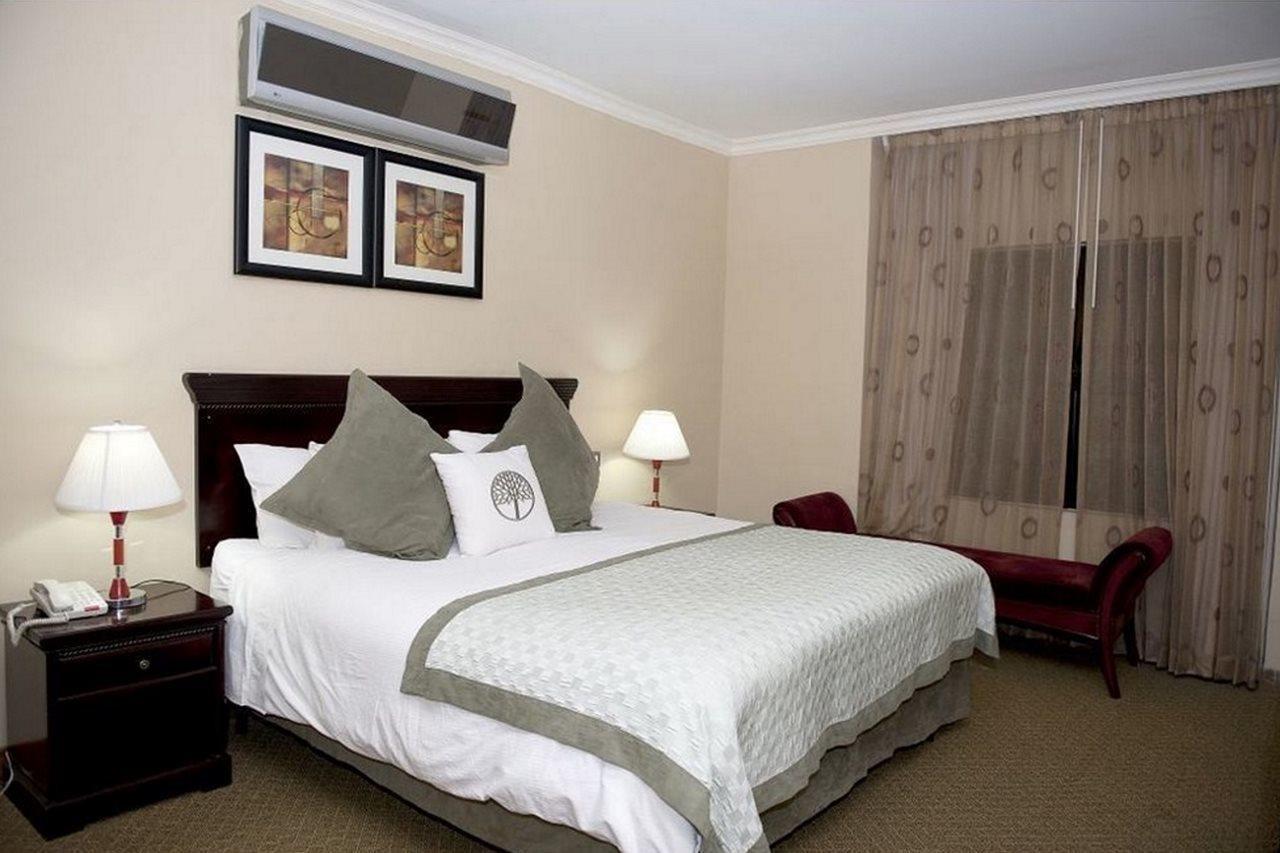 Hawthorn Suites By Wyndham Abuja Esterno foto