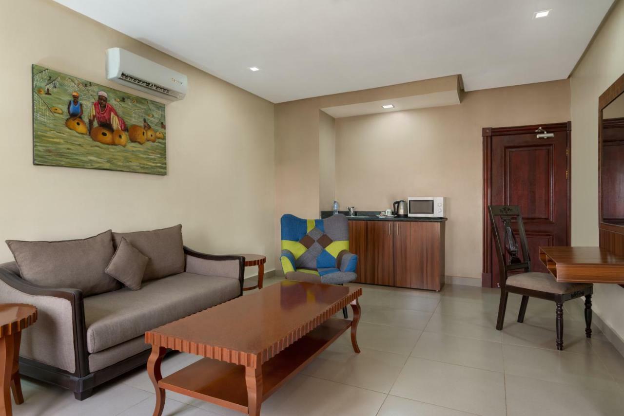 Hawthorn Suites By Wyndham Abuja Esterno foto