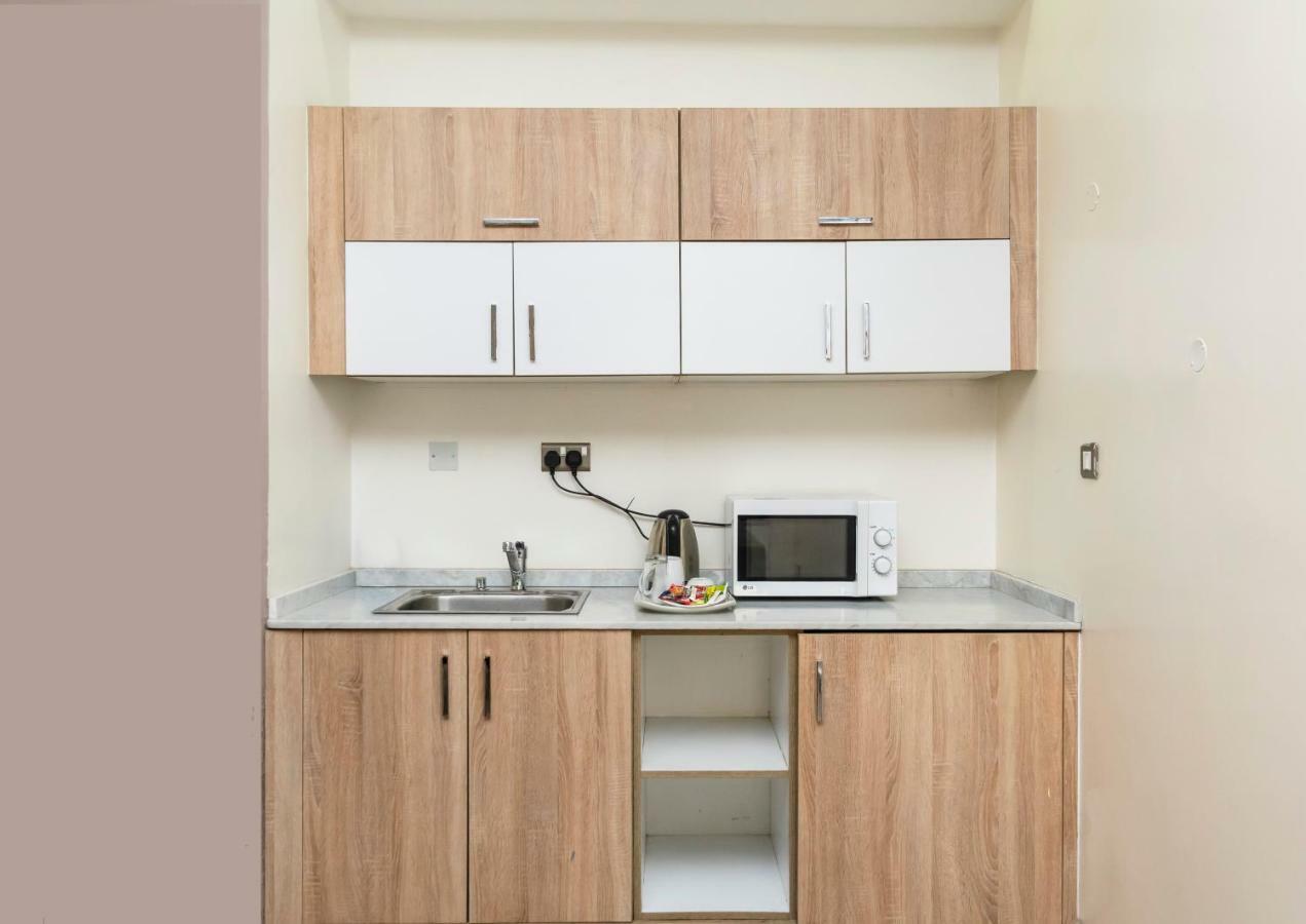 Hawthorn Suites By Wyndham Abuja Esterno foto