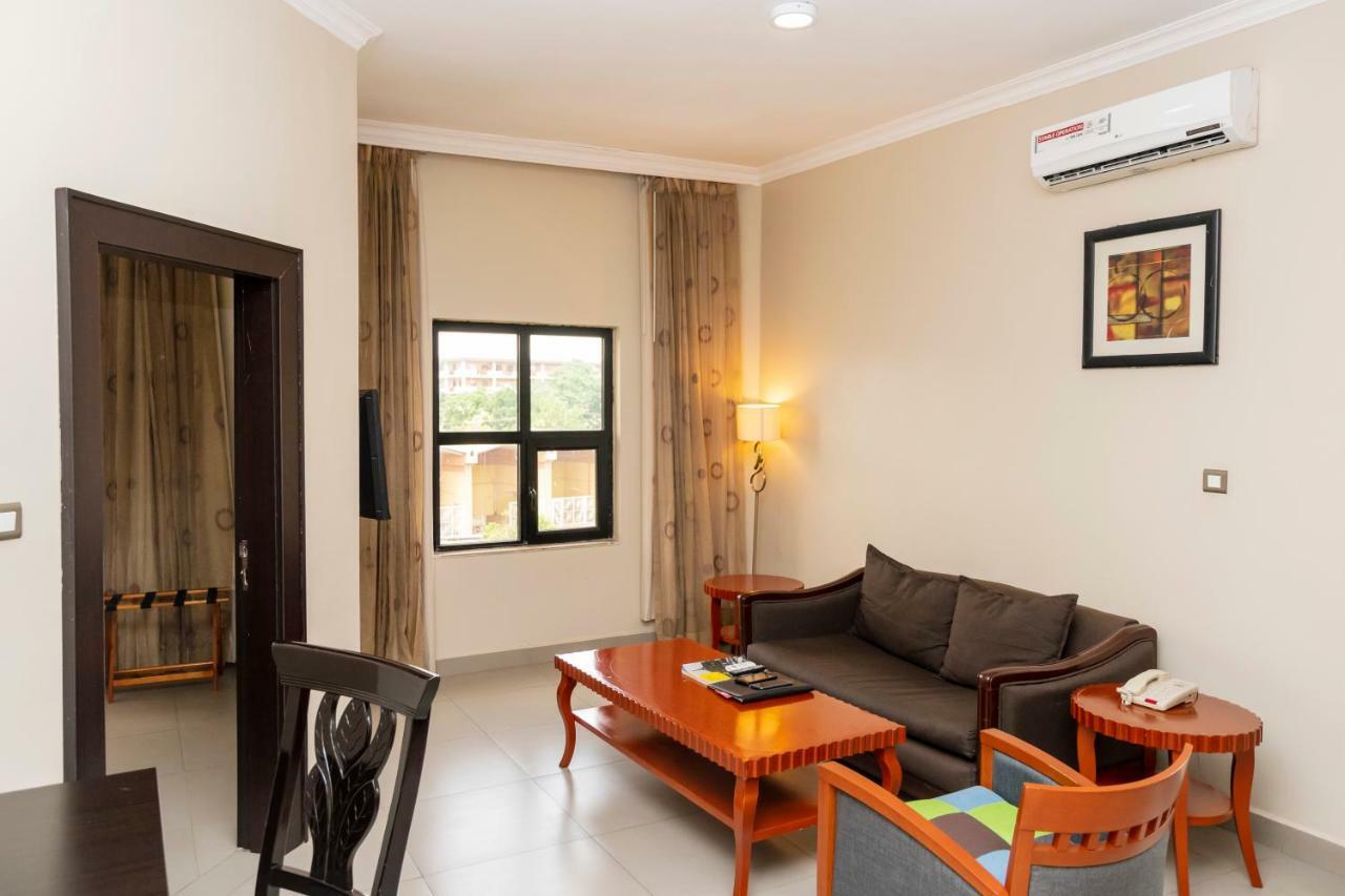 Hawthorn Suites By Wyndham Abuja Esterno foto