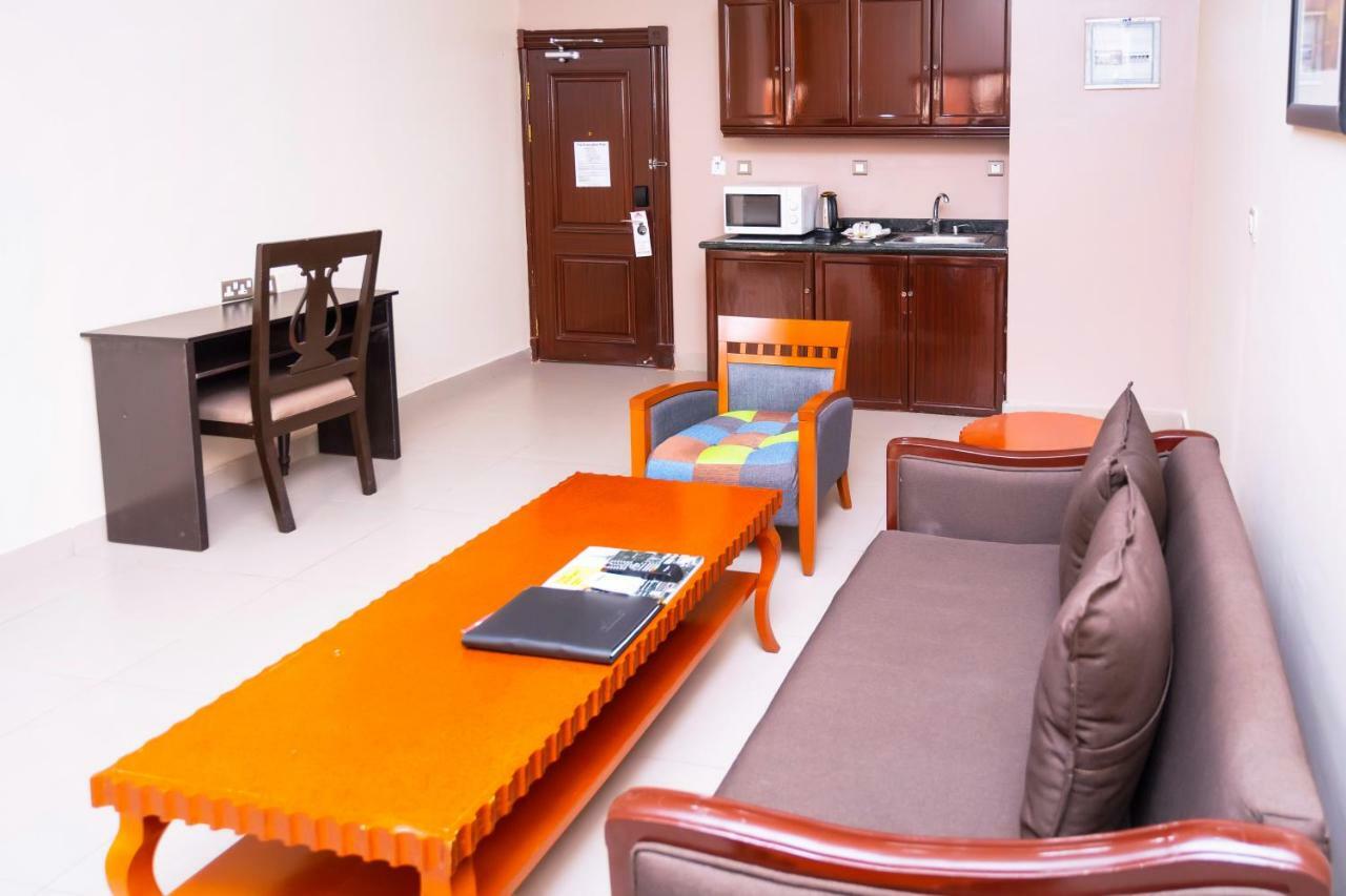Hawthorn Suites By Wyndham Abuja Esterno foto