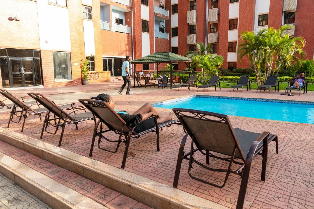 Hawthorn Suites By Wyndham Abuja Esterno foto